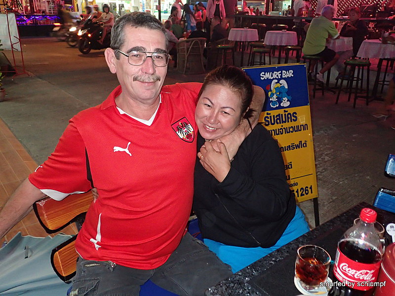 2014-12-2"  Smurf Bar