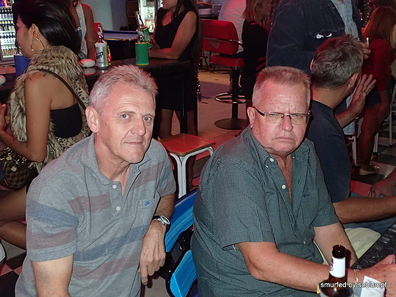 2014-12-2"  Smurf Bar