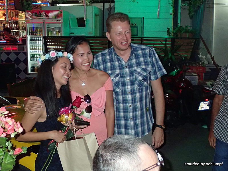 2014-12-20  Smurf Bar