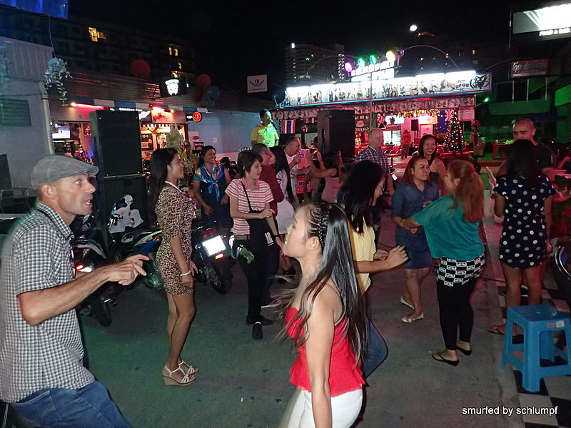 2014-12-20  Smurf Bar