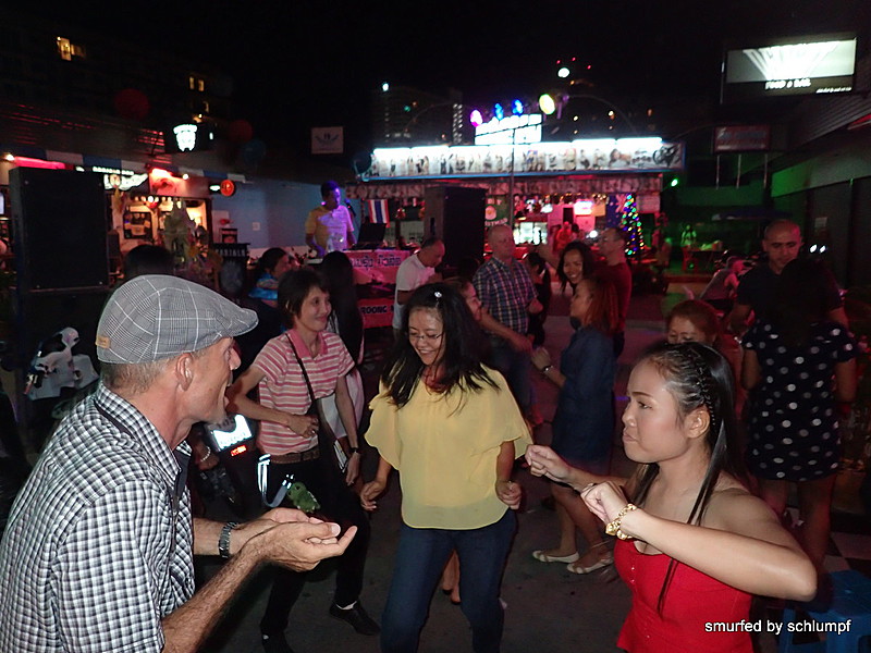 2014-12-20  Smurf Bar