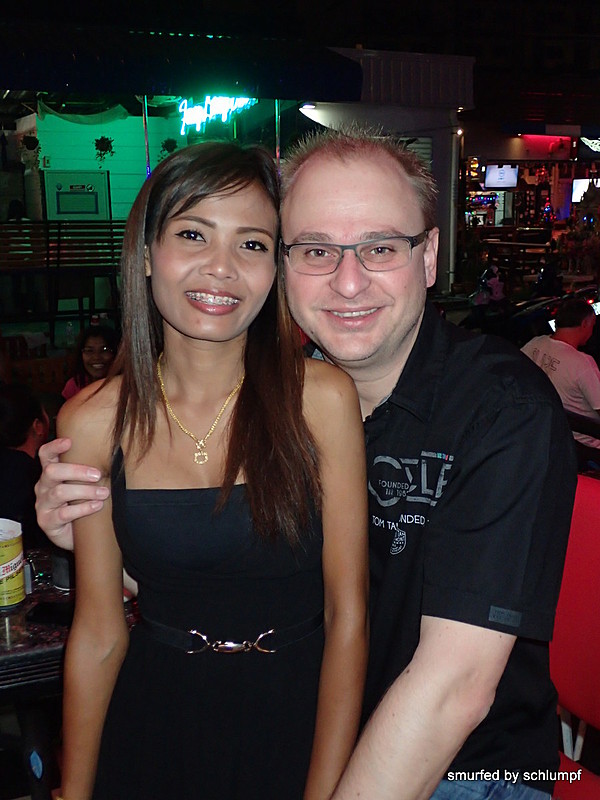 2014-12-21  Smurf Bar