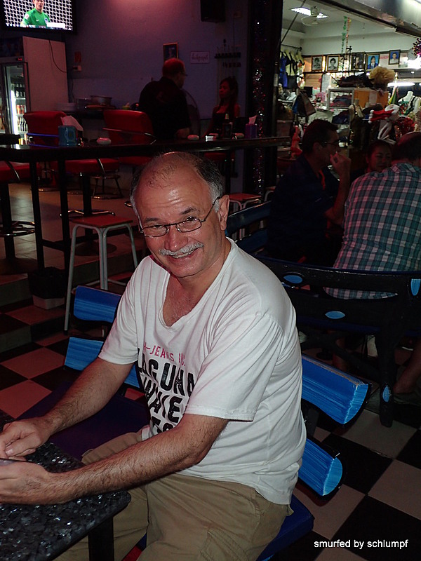 2014-12-21  Smurf Bar