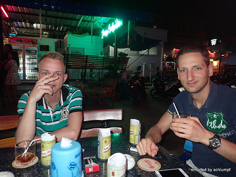 2015-01-04  Smurf Bar