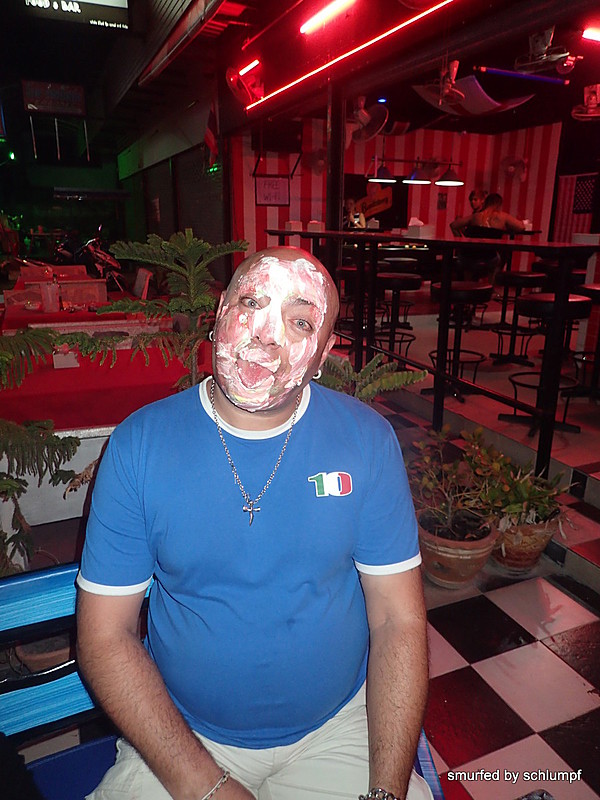 2015-01-08  Smurf Bar