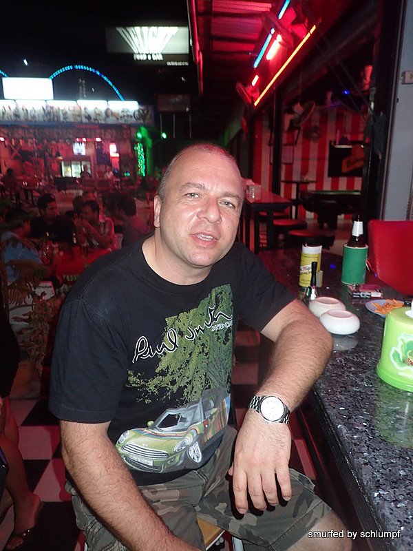 2015-01-08  Smurf Bar
