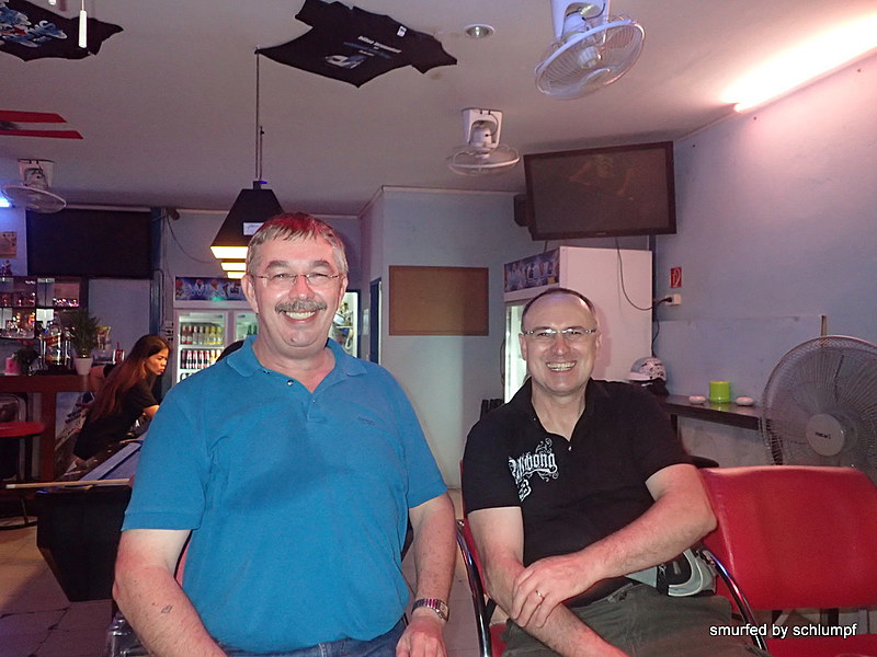 2015-01-08  Smurf Bar