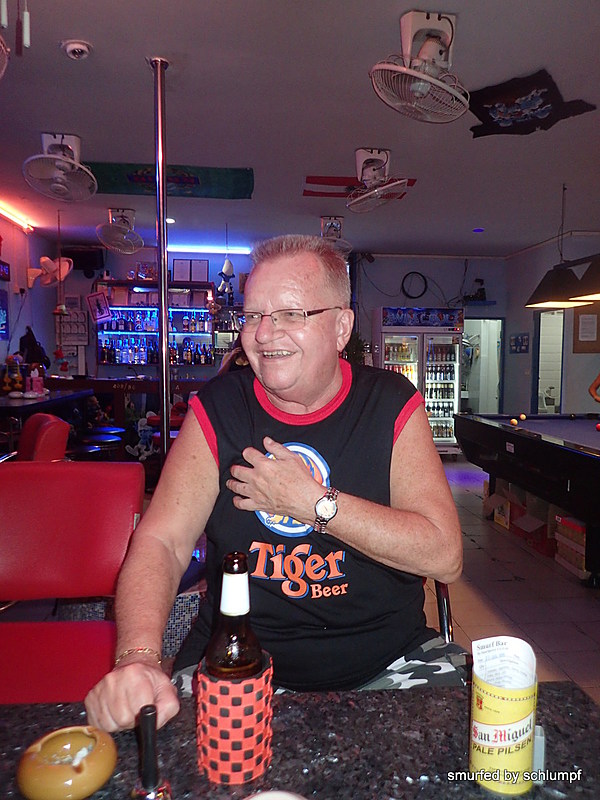 2015-01-27  Smurf Bar