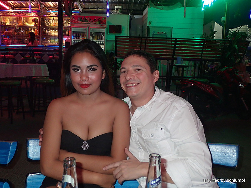 2015-02-08  Smurf Bar