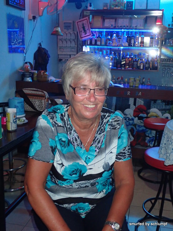 2015-02-23  Smurf Bar