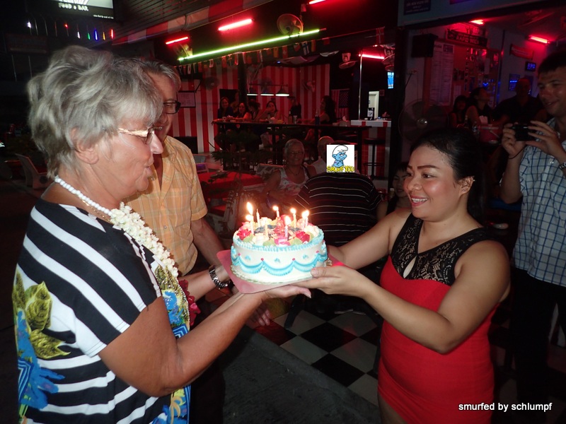 2015-02-28  Smurf Bar