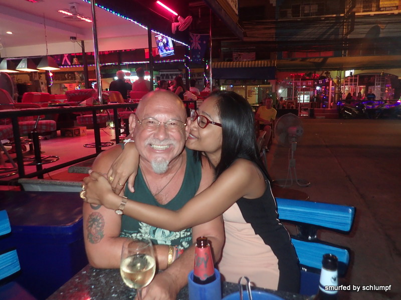 2015-02-28  Smurf Bar