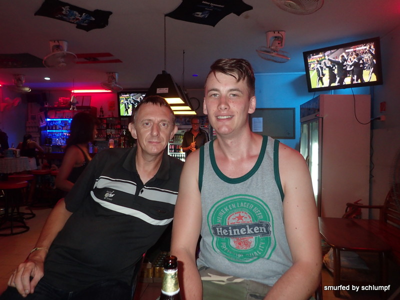 2015-03-01  Smurf Bar