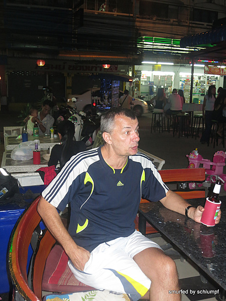22.11.2013 Smurf Bar