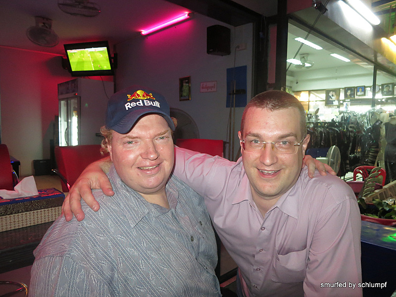 22.11.2013 Smurf Bar