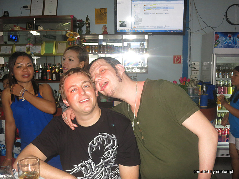 22.11.2013 Smurf Bar