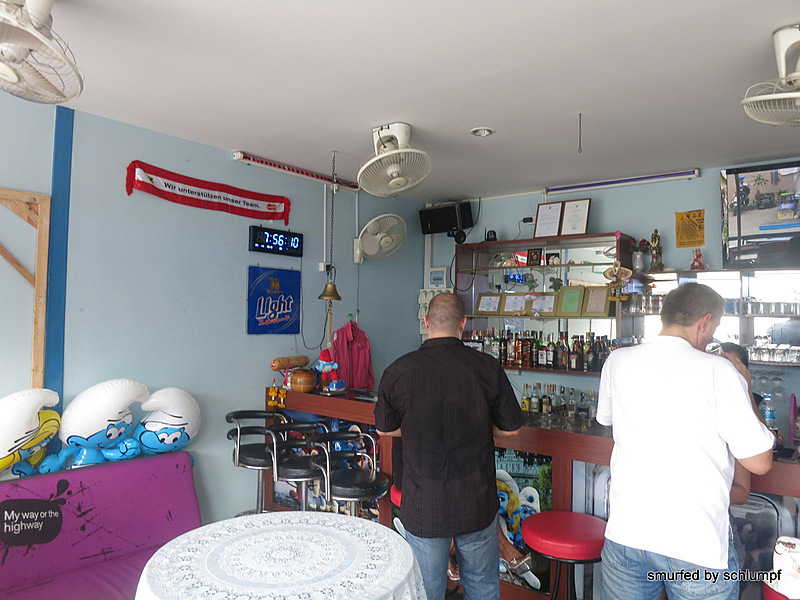 23.11.2013 Smurf Bar