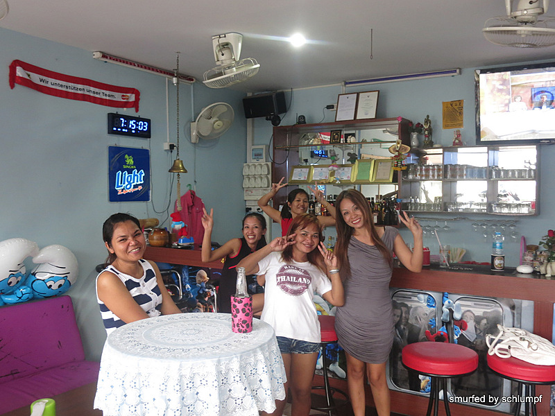 23.11.2013 Smurf Bar