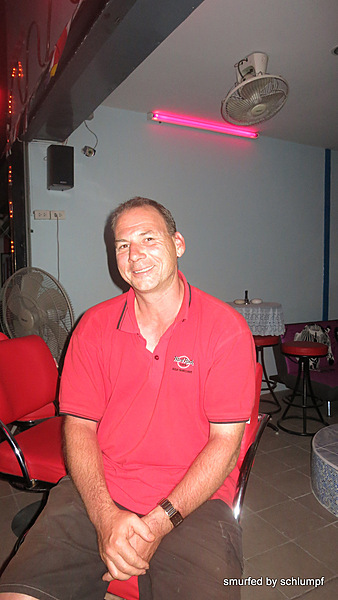 25.09.2013 Smurf Bar