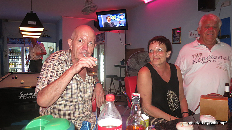 26.11.2013 Smurf Bar