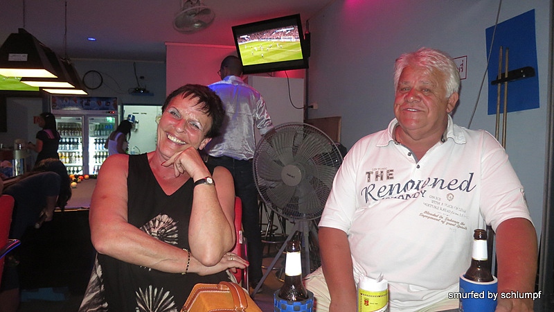 26.11.2013 Smurf Bar