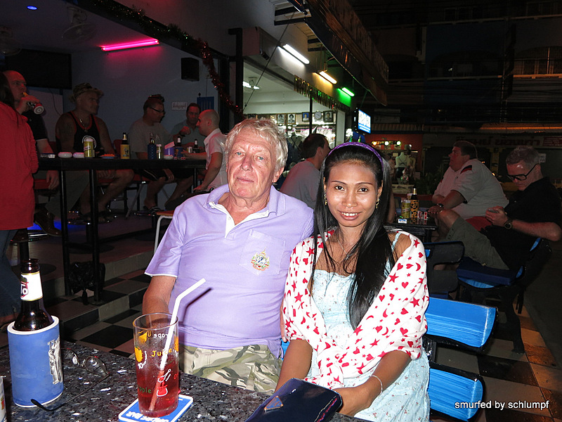 26.12.2013 Smurf Bar