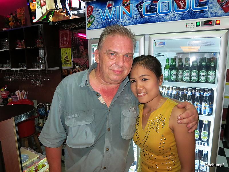 27.05.2013 Smurf Bar