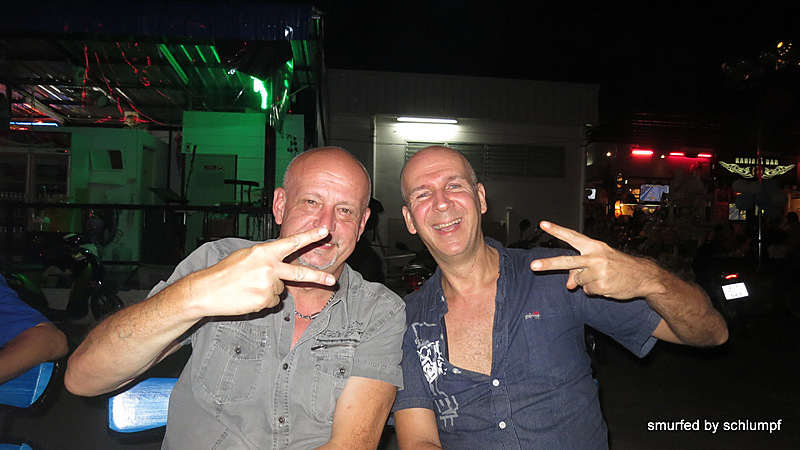 27.10.2013 Smurf Bar