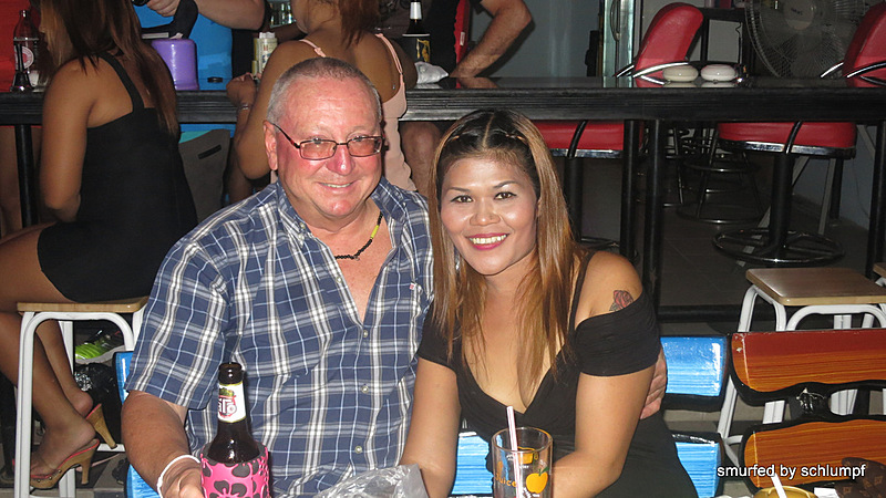 27.11.2013 Smurf Bar
