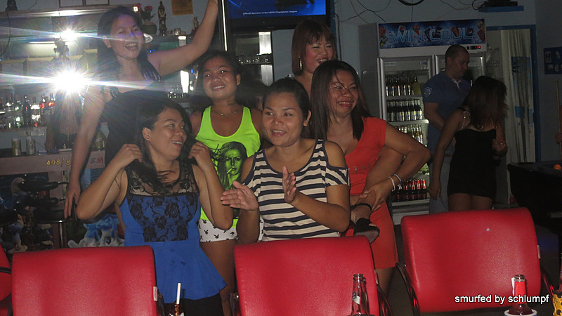 27.11.2013 Smurf Bar