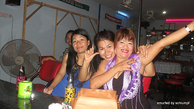 27.11.2013 Smurf Bar