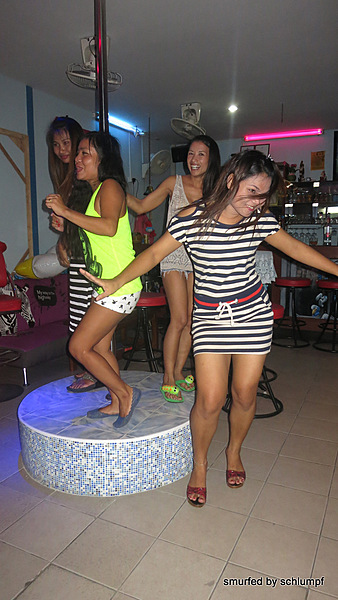 27.11.2013 Smurf Bar
