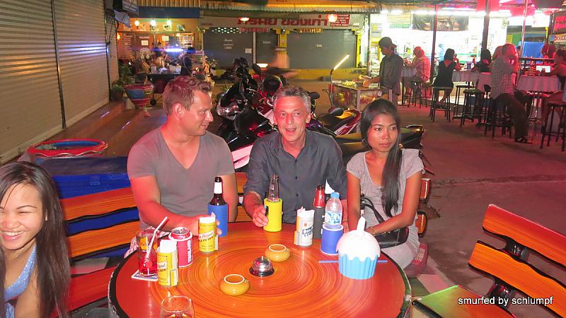 28.06.2013 Smurf Bar
