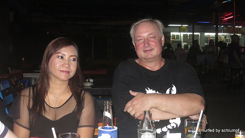 28.11.2013 Smurf Bar