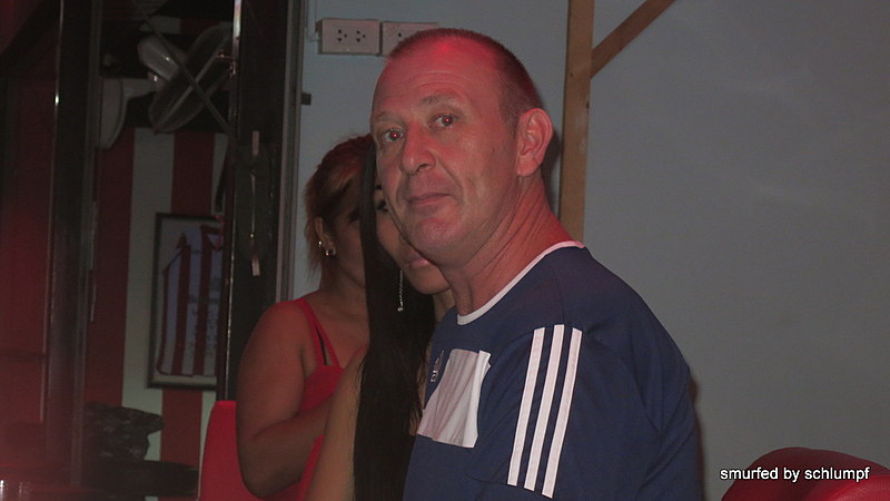 29.09.2013 Smurf Bar