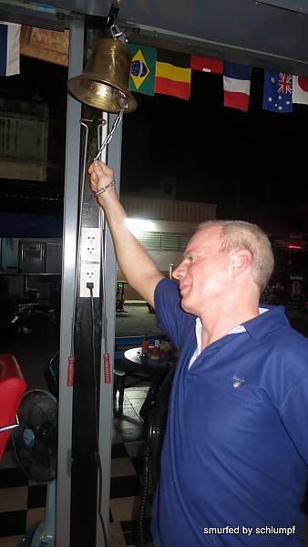 30.05.2013 Smurf Bar