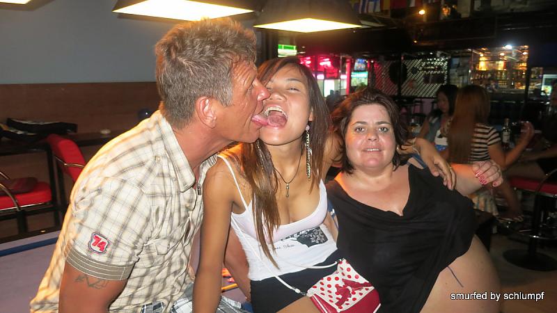 30.05.2013 Smurf Bar