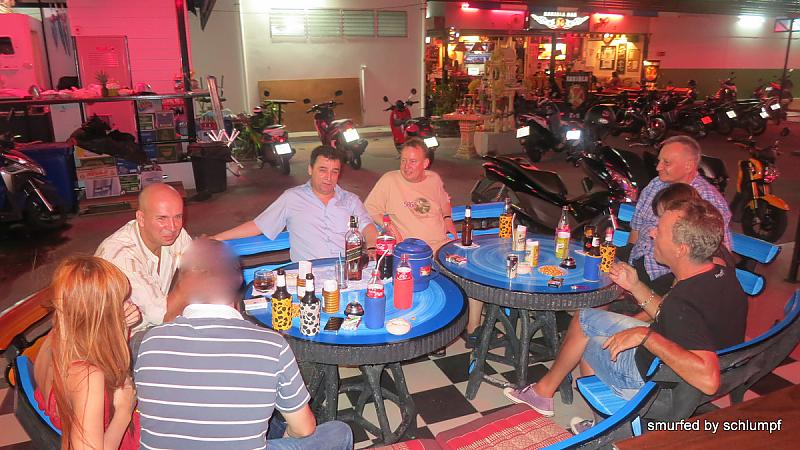 31.05.2013 Smurf Bar