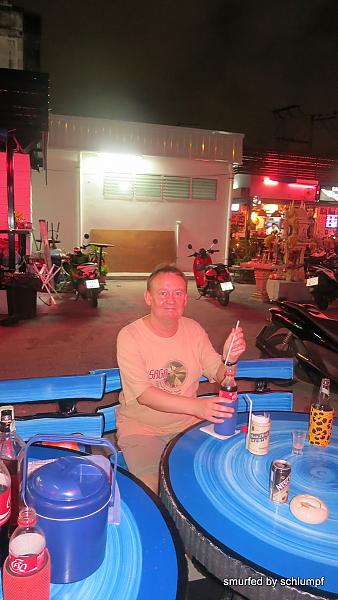 31.05.2013 Smurf Bar