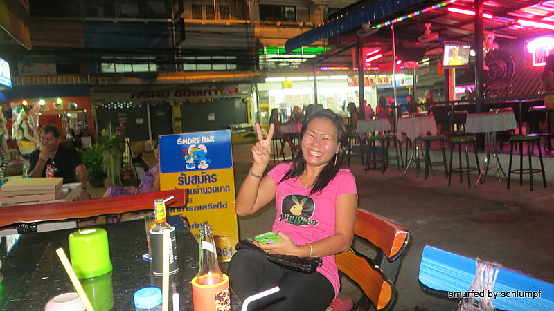31.10.2013 Smurf Bar