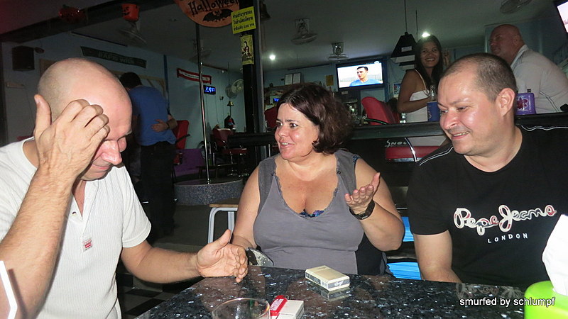 31.10.2013 Smurf Bar