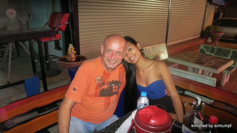 31.10.2013 Smurf Bar