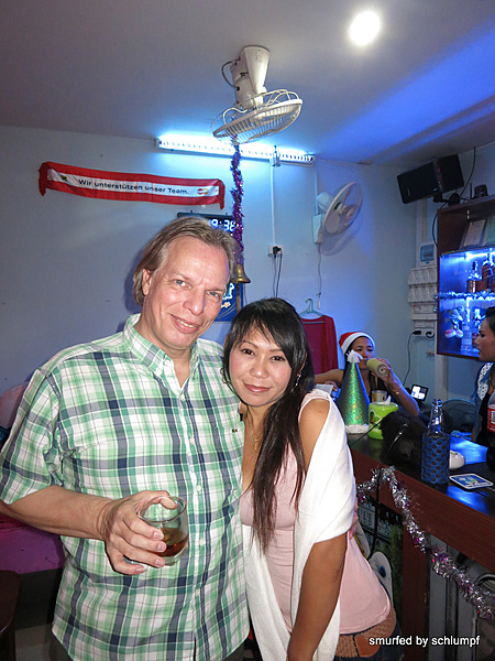 31.12.2013 Smurf Bar