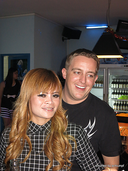 31.12.2013 Smurf Bar