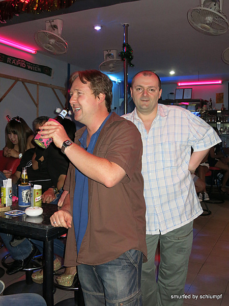 31.12.2013 Smurf Bar