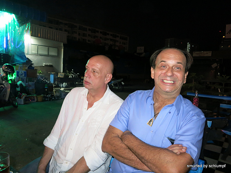 31.12.2013 Smurf Bar