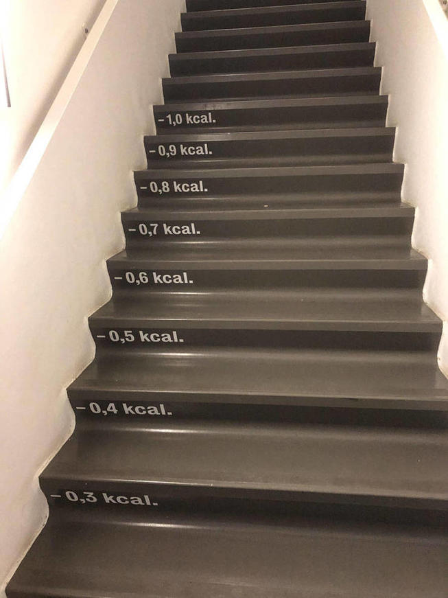 Danngleichrolltreppe