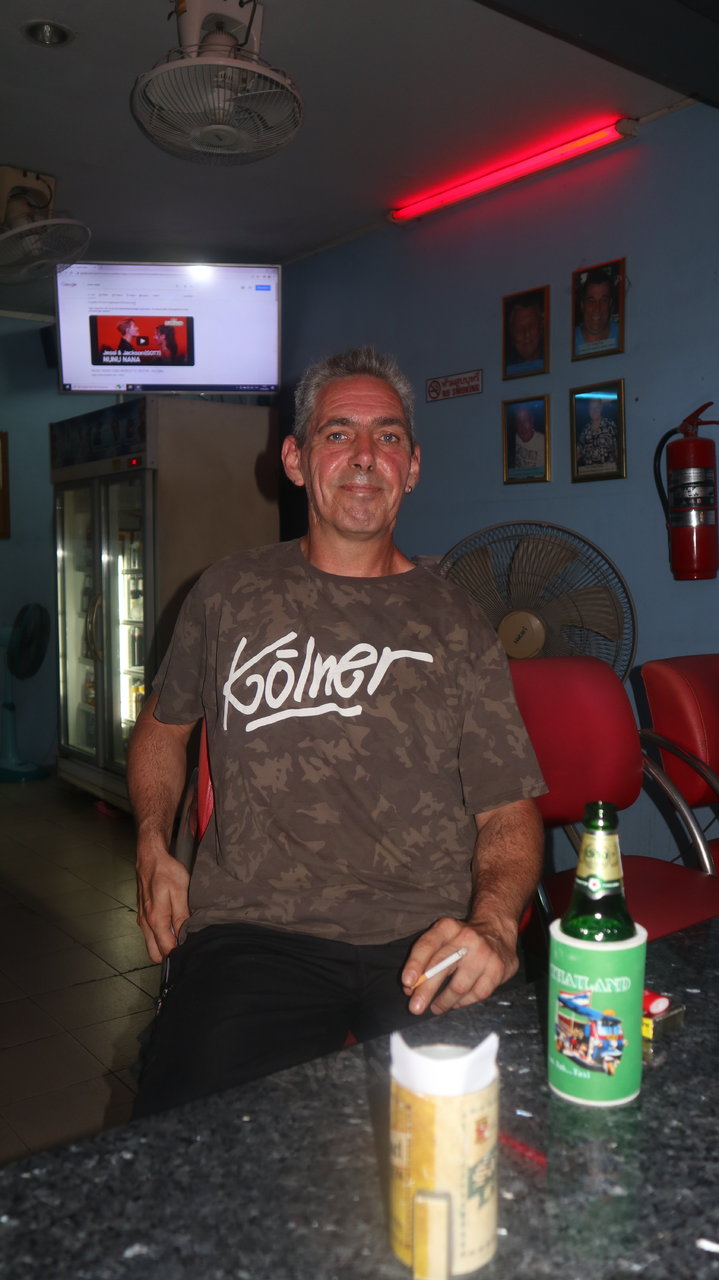 I_007-001.JPG
