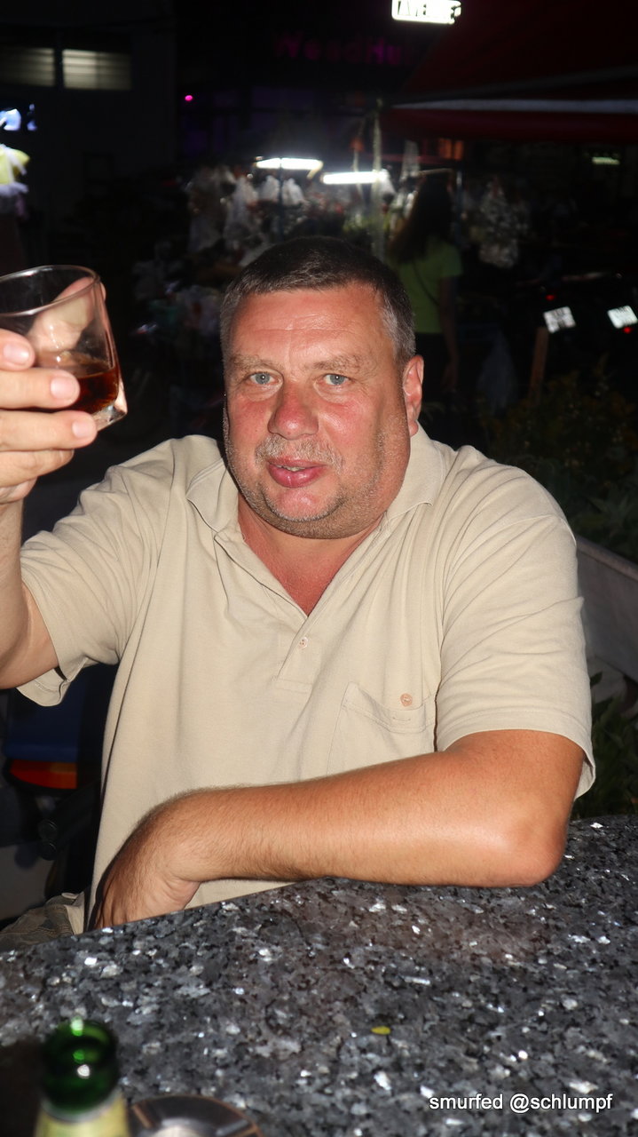 I_122-001.JPG