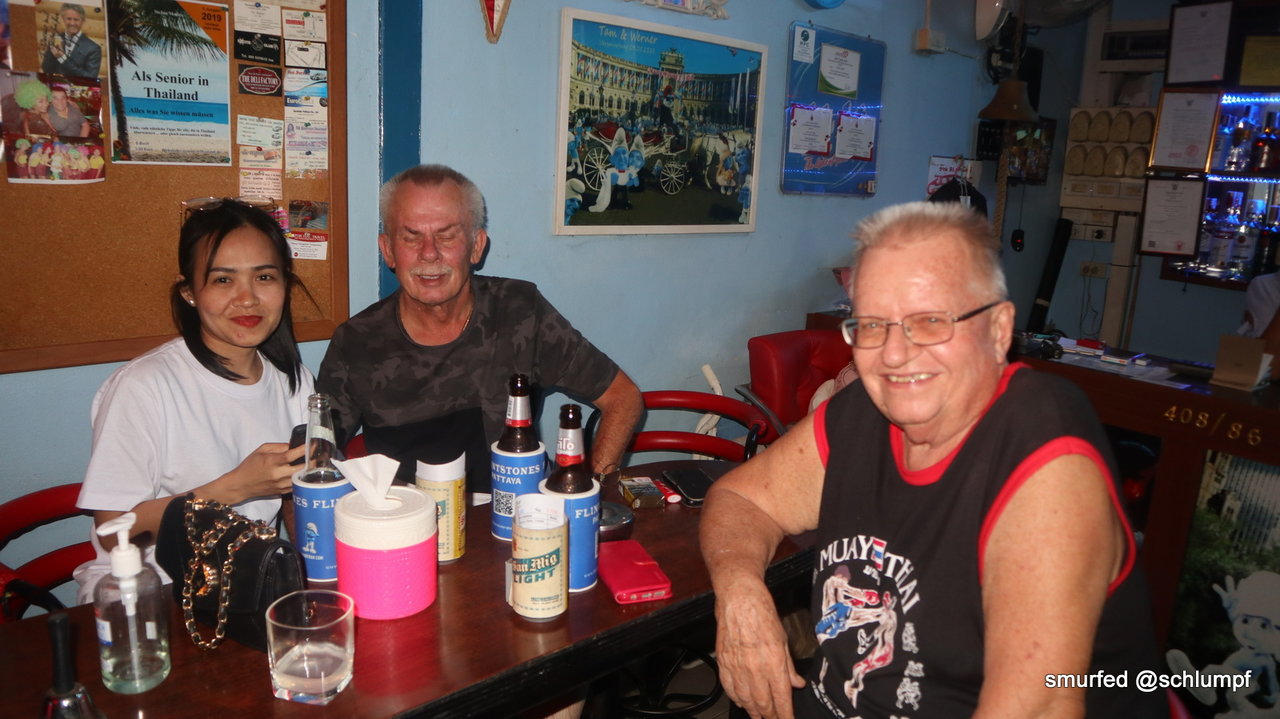 I_141-040.JPG